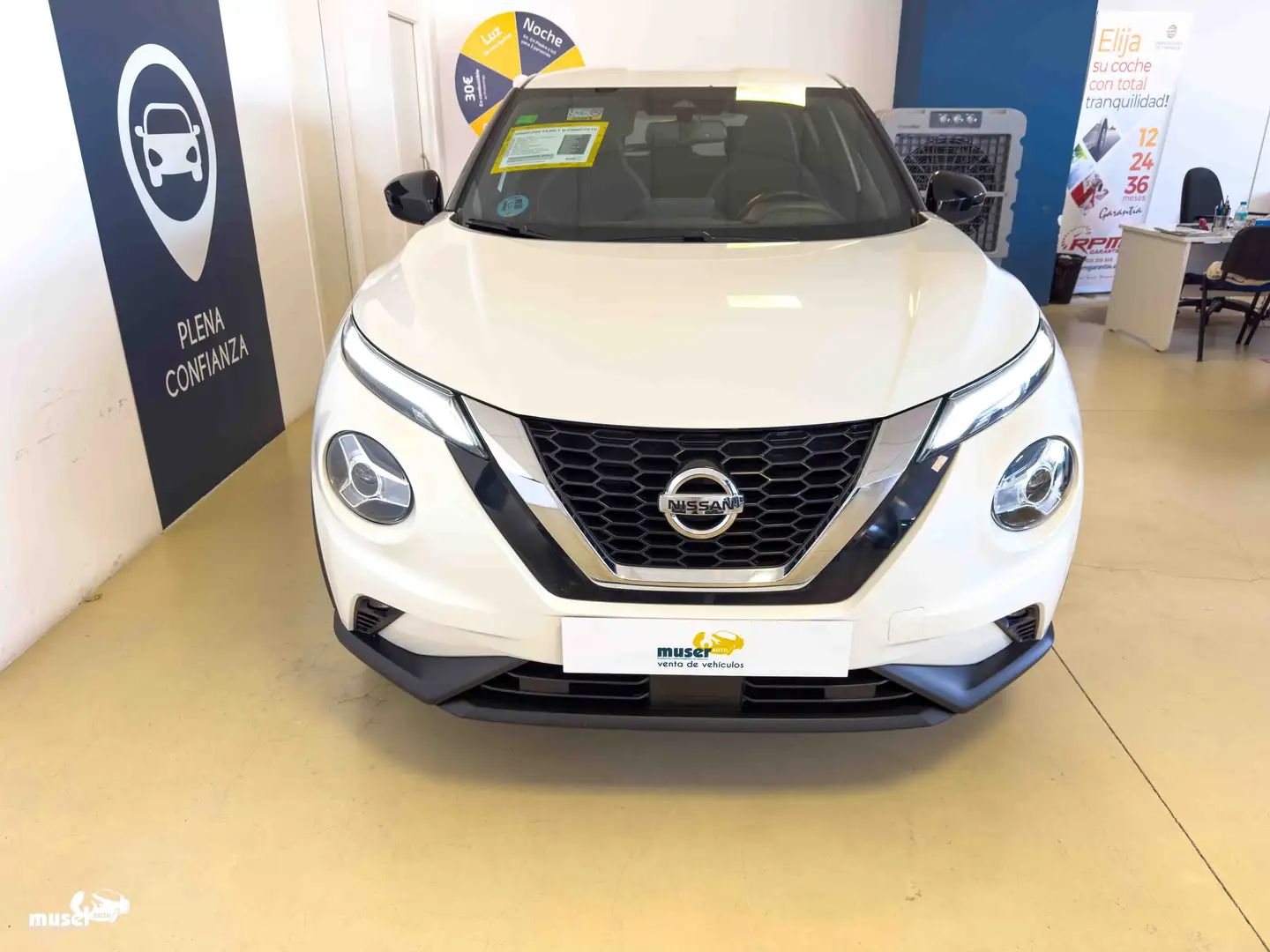 Nissan Juke 1.0 DIG-T N-Connecta 4x2 114 Blanco - 2