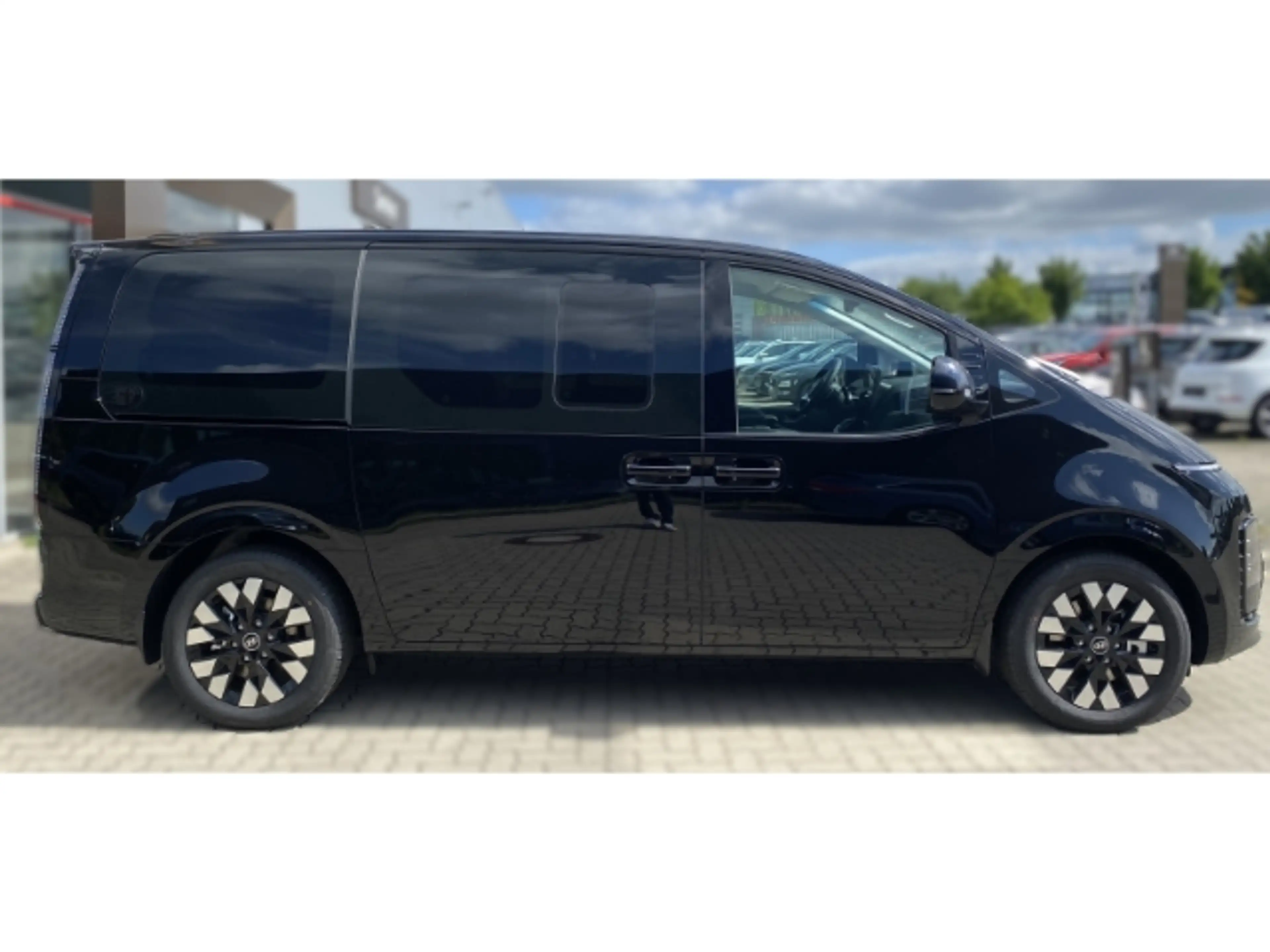 Hyundai STARIA Signature Hybrid 2WD 7-Sitzer *Elektr. Schiebetüre — photo 5