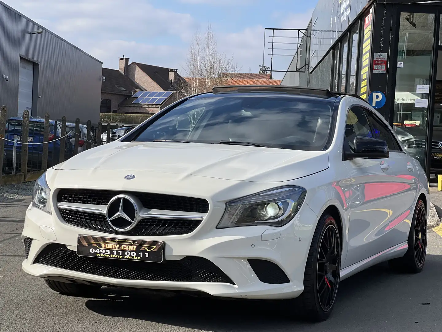 Mercedes-Benz CLA 200 Pack AMG*NAVI*CAMERA*PANO*CUIR*LED*Xénon* Blanc - 2