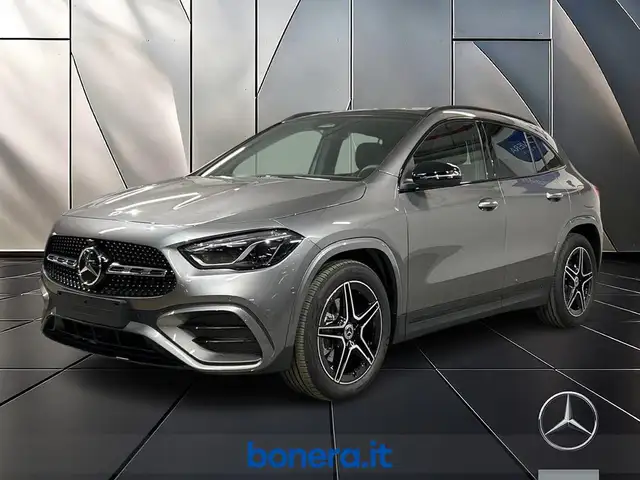 Mercedes-Benz Gla Class main image
