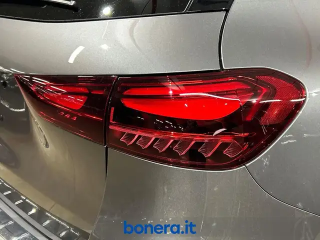 Mercedes-Benz Gla Class view 10