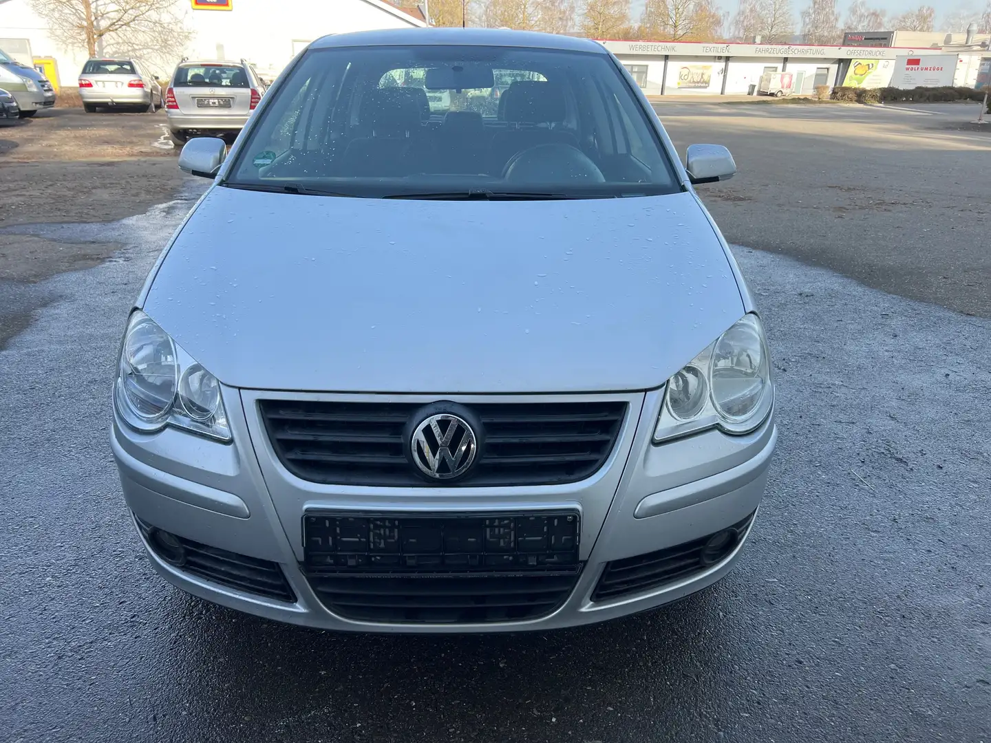 Volkswagen Polo Polo IV tüv neu inkl 12 Monate Garantie Silber - 1