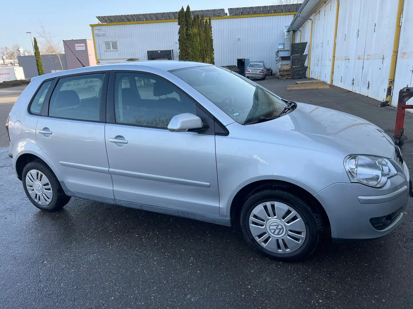 Volkswagen Polo Polo IV tüv neu inkl 12 Monate Garantie Silber - 2