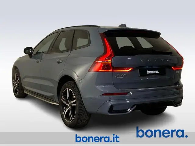 Volvo XC60 view 7