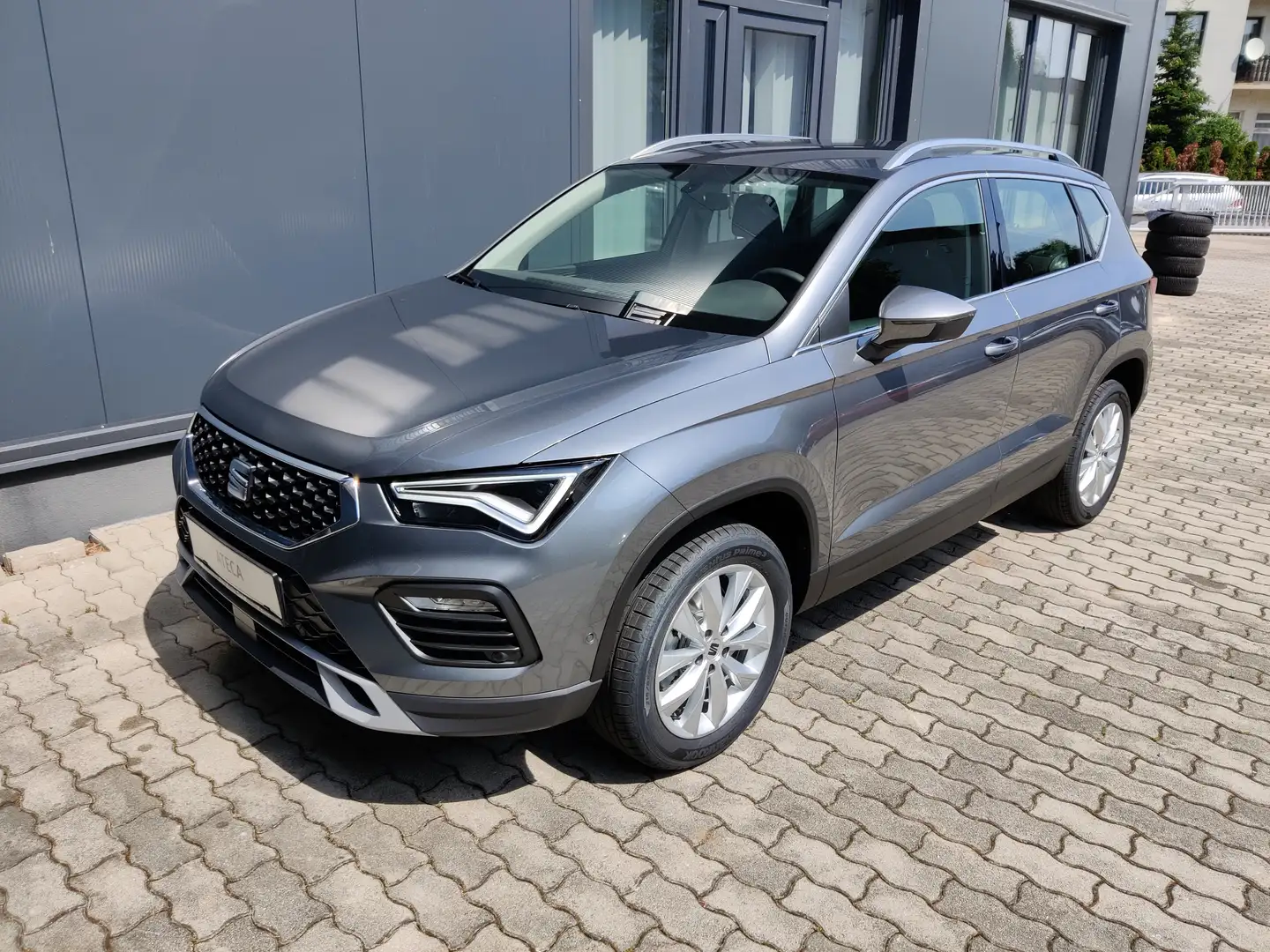 SEAT Ateca Style Grau - 1