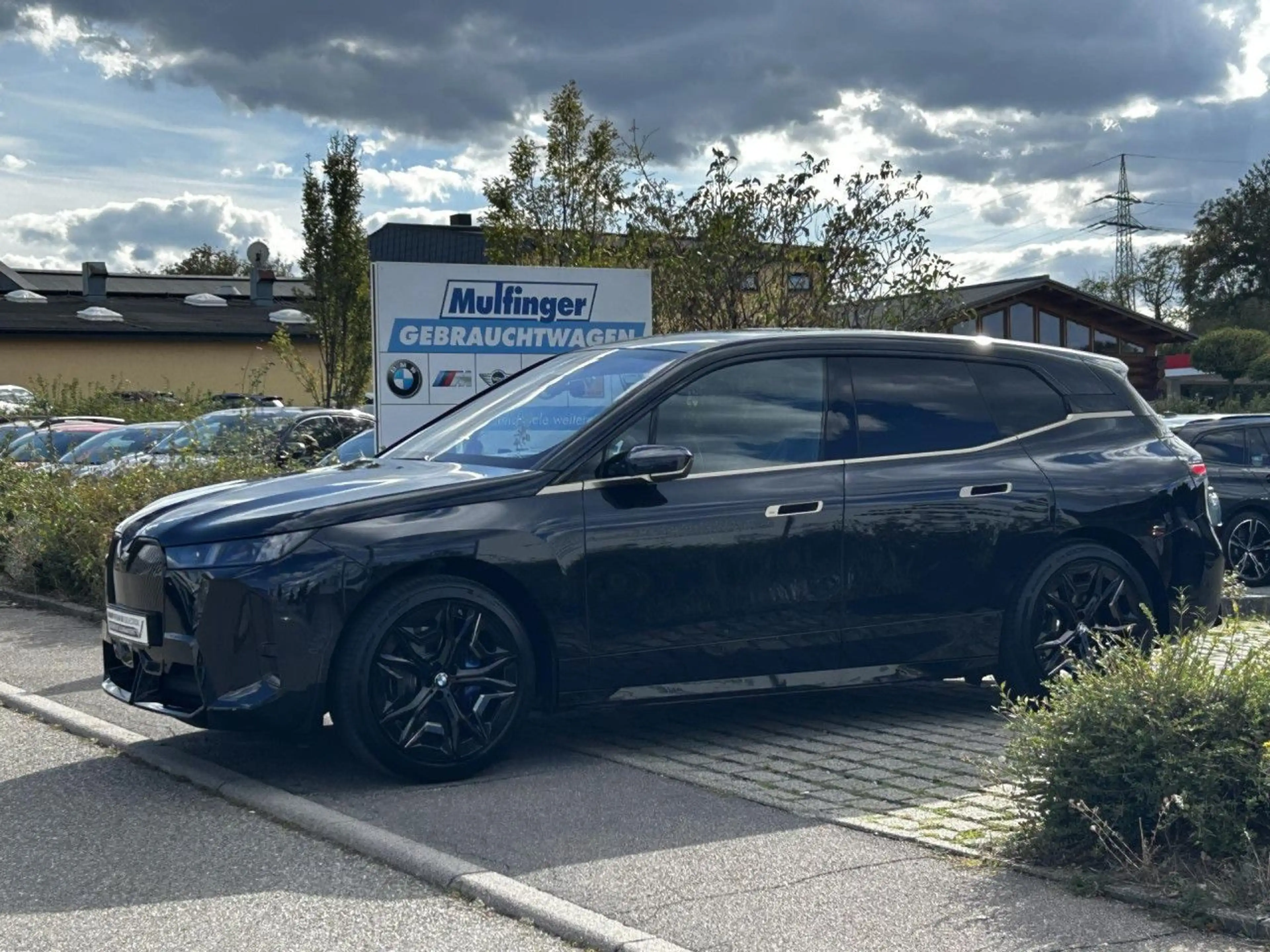 BMW iX x45 M Sport ACC IntAktivL.Sitzbel.Sky 360°AHK — photo 5
