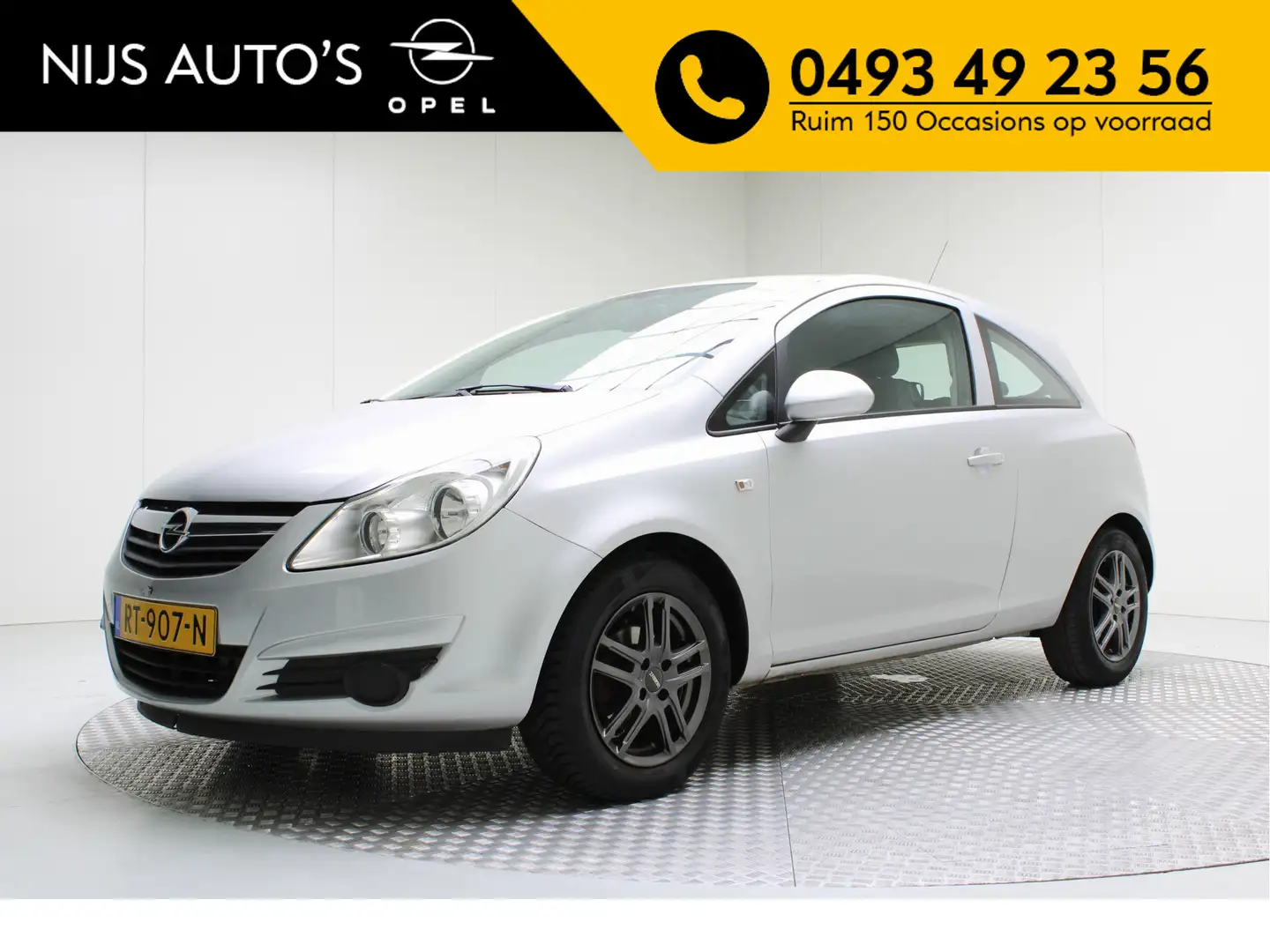 Opel Corsa 1.2-16V Essentia | Airco / Trekhaak / Radio CD / E Grijs - 1