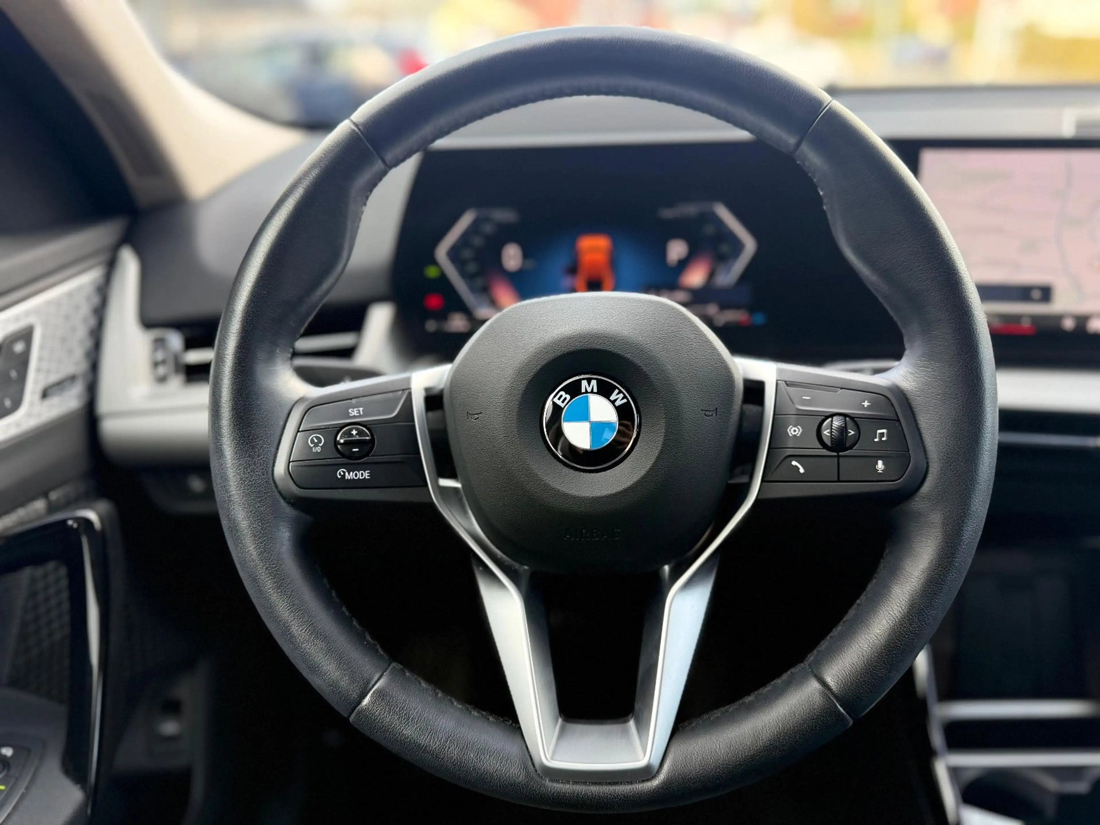 BMW X2 20 d xDrive AHK 360° MEMORY HARMAN/K. HEAD-UP — photo 12