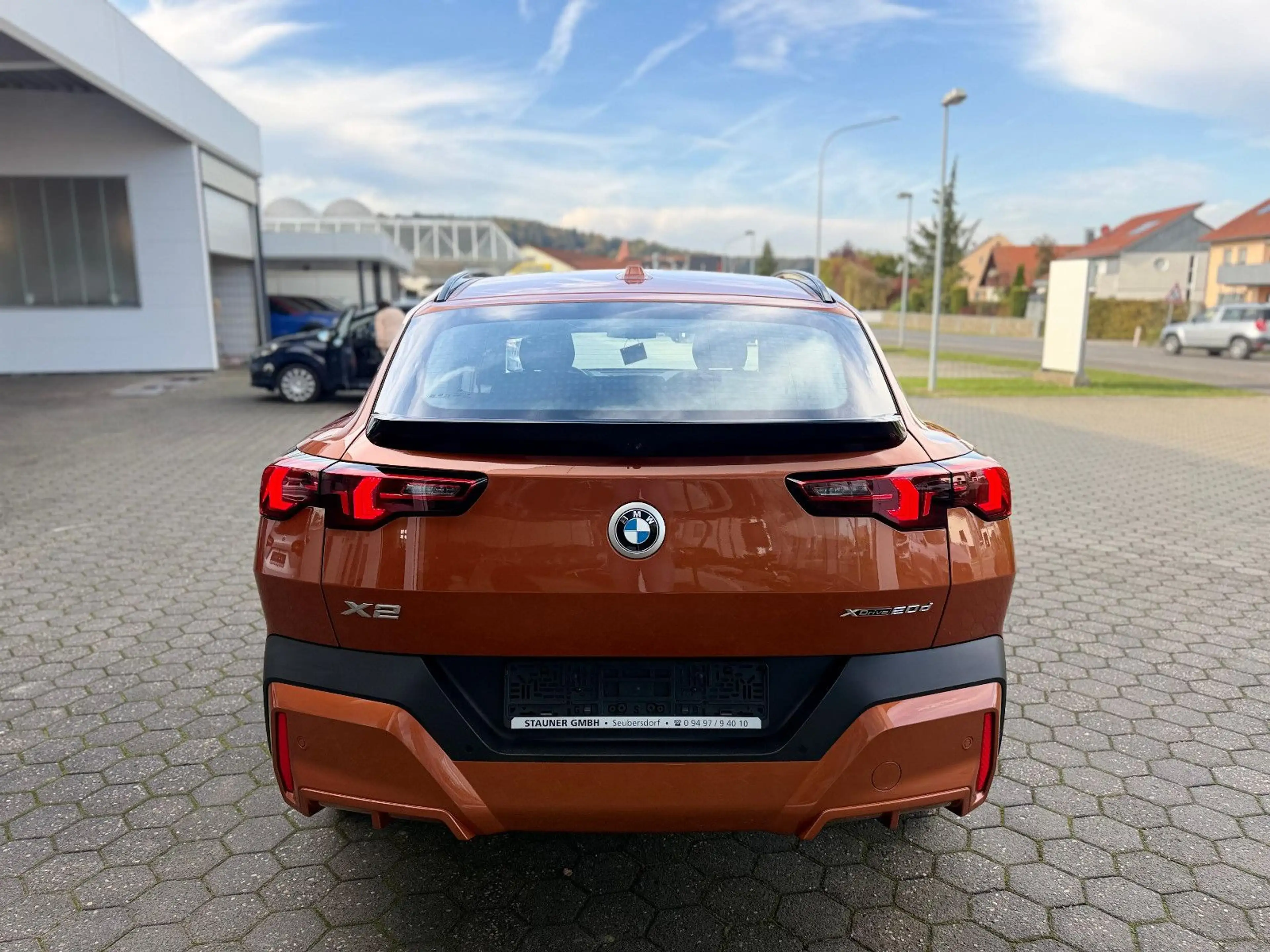 BMW X2 20 d xDrive AHK 360° MEMORY HARMAN/K. HEAD-UP — photo 5