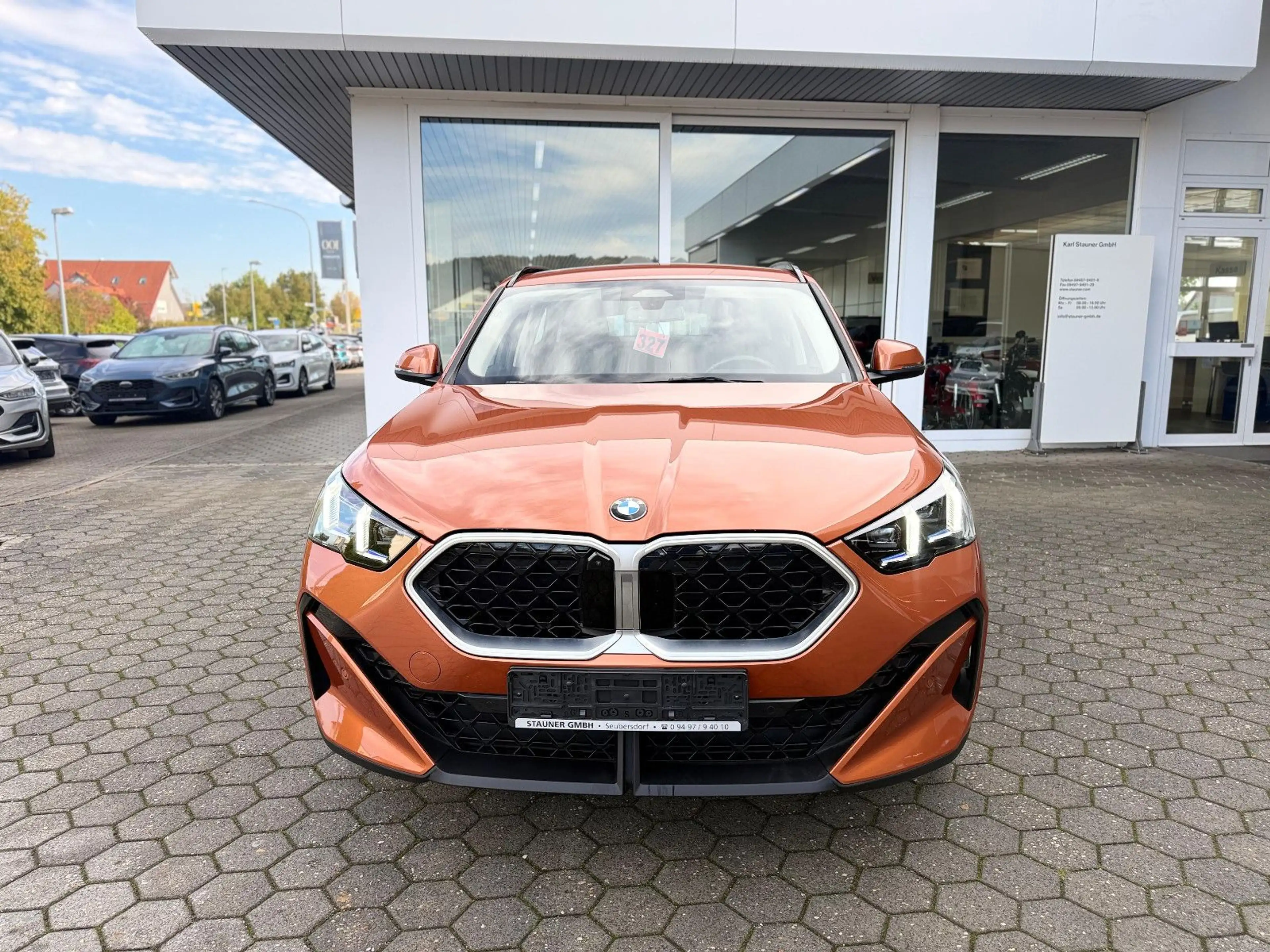 BMW X2 20 d xDrive AHK 360° MEMORY HARMAN/K. HEAD-UP — photo 9