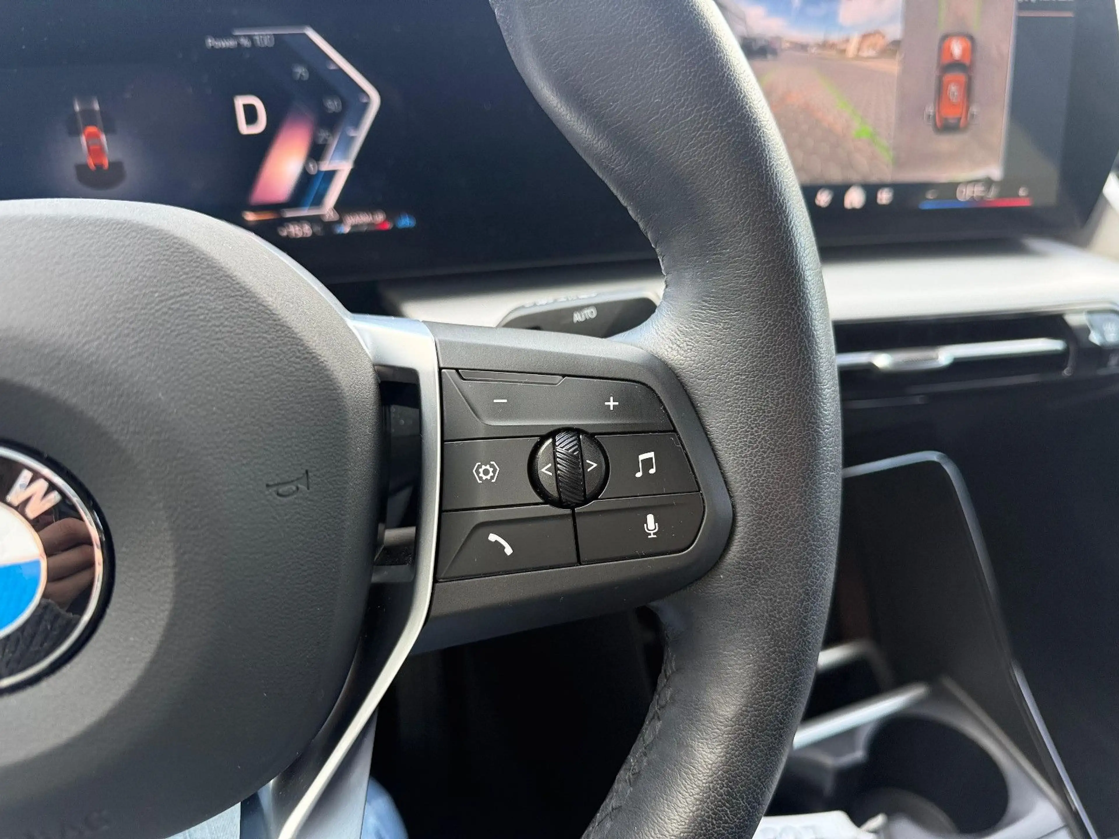 BMW X2 20 d xDrive AHK 360° MEMORY HARMAN/K. HEAD-UP — photo 14