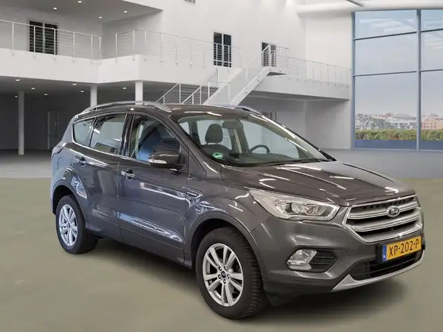 Ford Kuga view 2