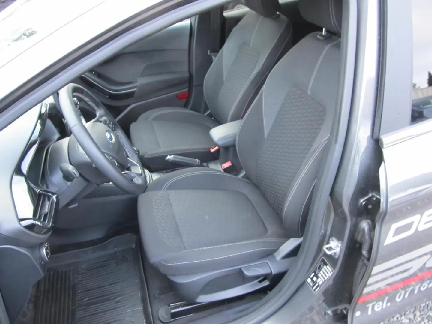 Ford Fiesta Titanium 1.0 MHEV LED DAB PPS Hi Winter-P. Gris - 2