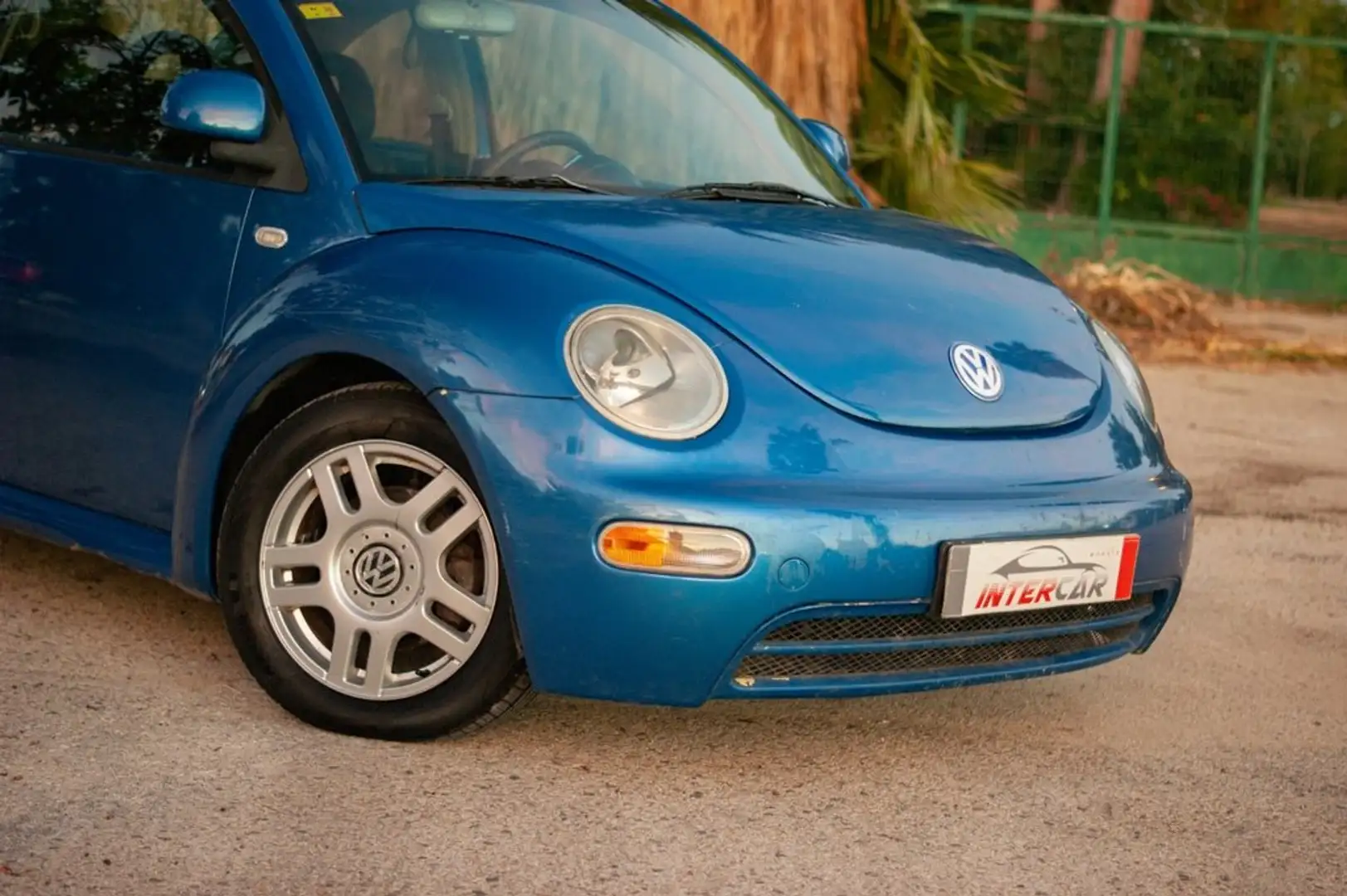 Volkswagen Beetle 1.9TDI Azul - 2