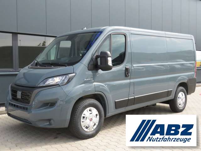 Imagine Fiat E-Ducato 40 L2H1 / großer 79 kW/h-Akku