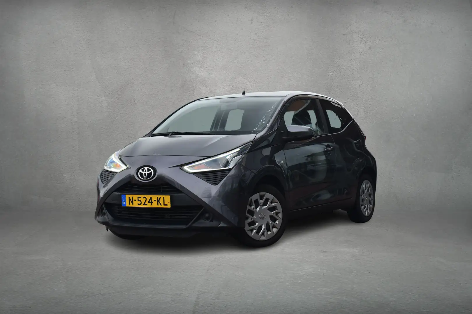 Toyota Aygo 1.0 VVT-i x-play | Apple CarPlay | Camera | Airco Gris - 2