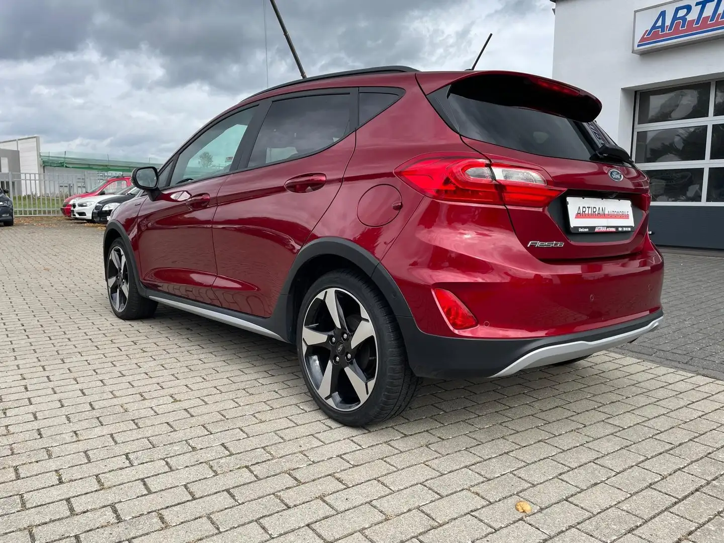 Ford Fiesta Active Rot - 2