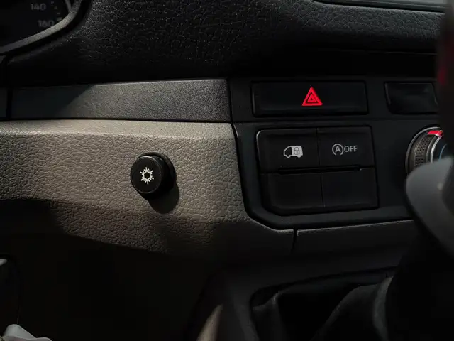 Volkswagen Crafter view 17