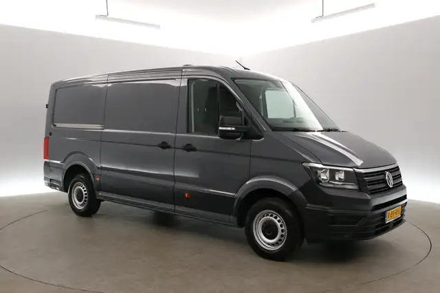 Volkswagen Crafter view 6