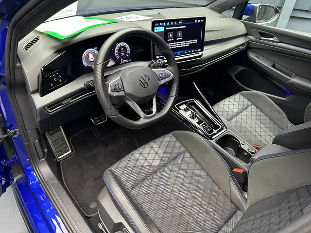 Volkswagen Golf view 14