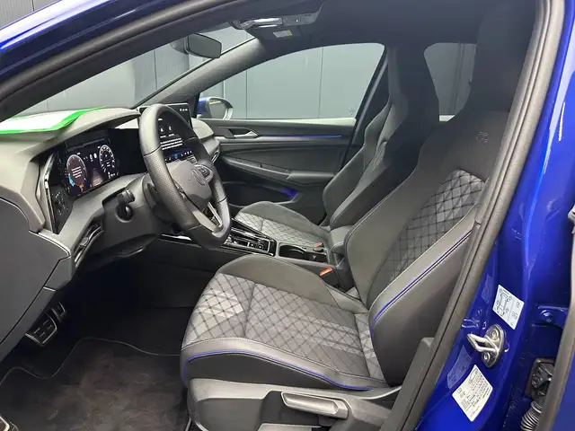Volkswagen Golf view 13