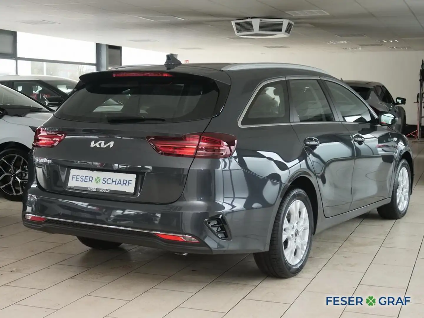 Kia Ceed SW / cee'd SW 1.5T DCT7 VISION KOMFORT NAVI Grijs - 2