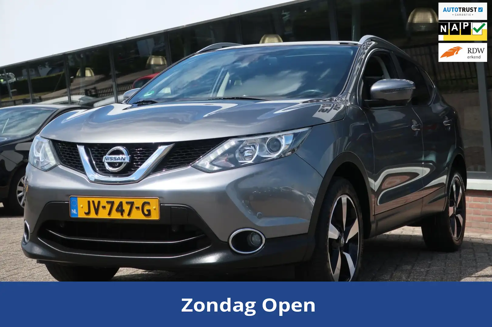 Nissan Qashqai 1.2 N-Connecta 1e EIG_LED_PANO_CAM_KEYLESS_19-INCH Gris - 1