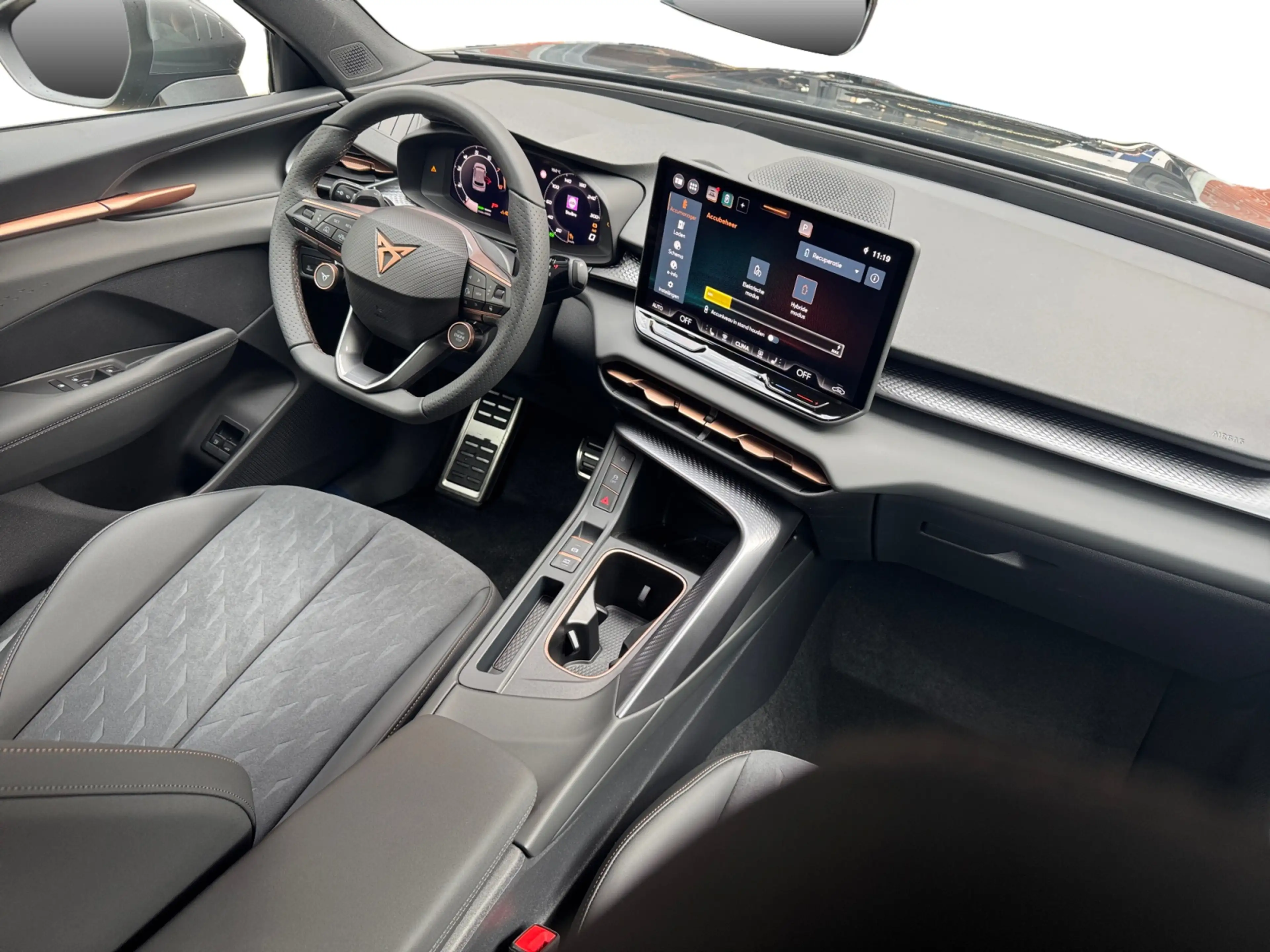 CUPRA Terramar 1.5 eHybrid 204pk Business Limited | Elektr. bestu — photo 2
