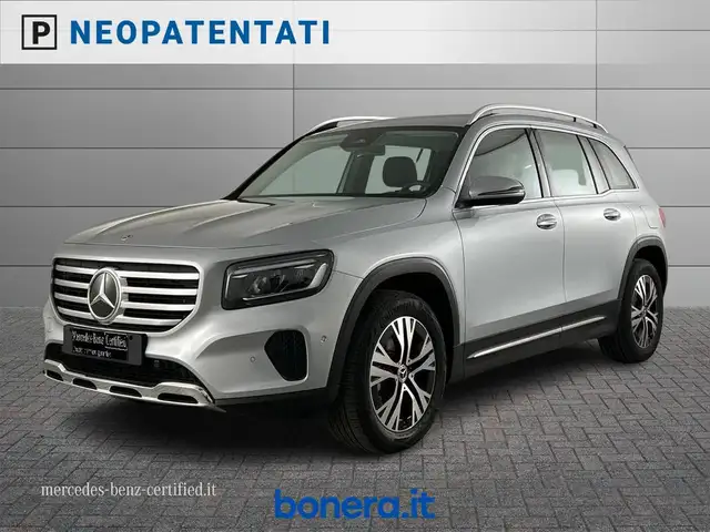 Mercedes-Benz GLB 180 d Progressive Advanced auto