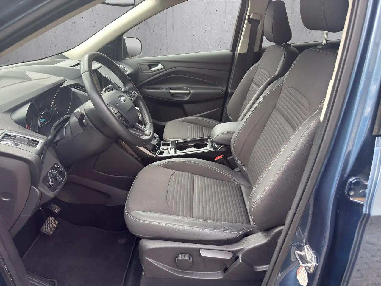 Ford Kuga Titanium AHK-klappbar Navi Sounds, миниатюра 9