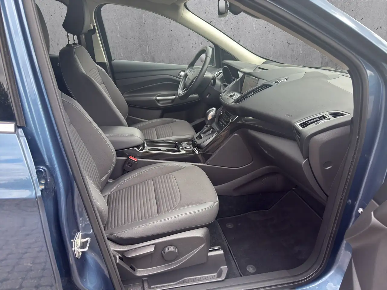 Ford Kuga Titanium AHK-klappbar Navi Sounds, миниатюра 10