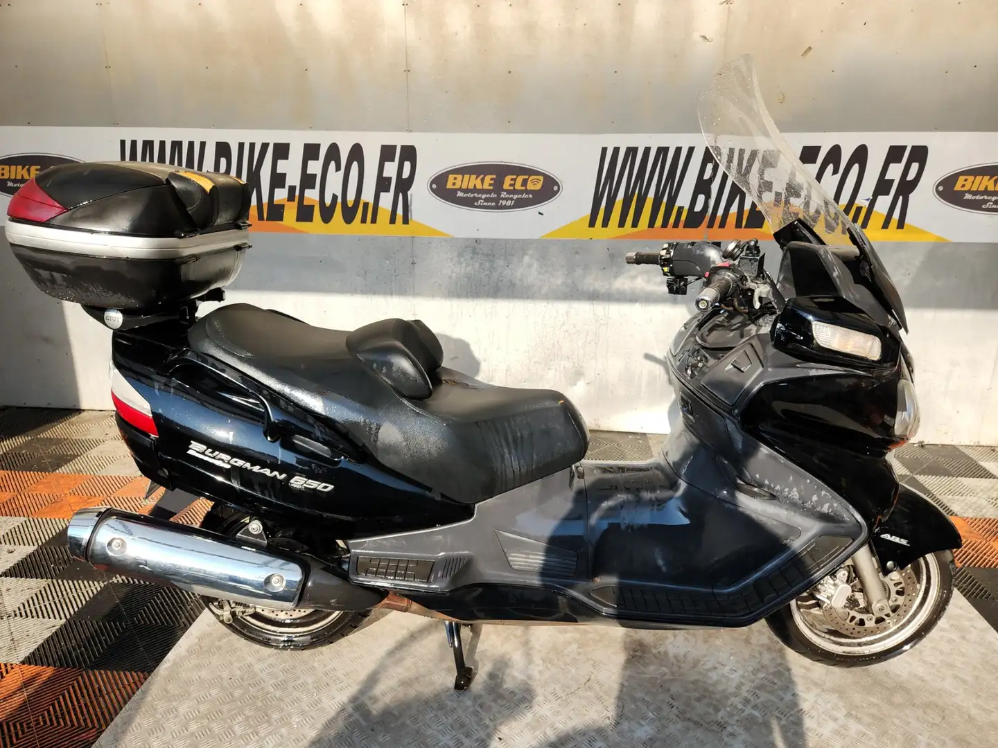 Suzuki Burgman 650 Gri - 1