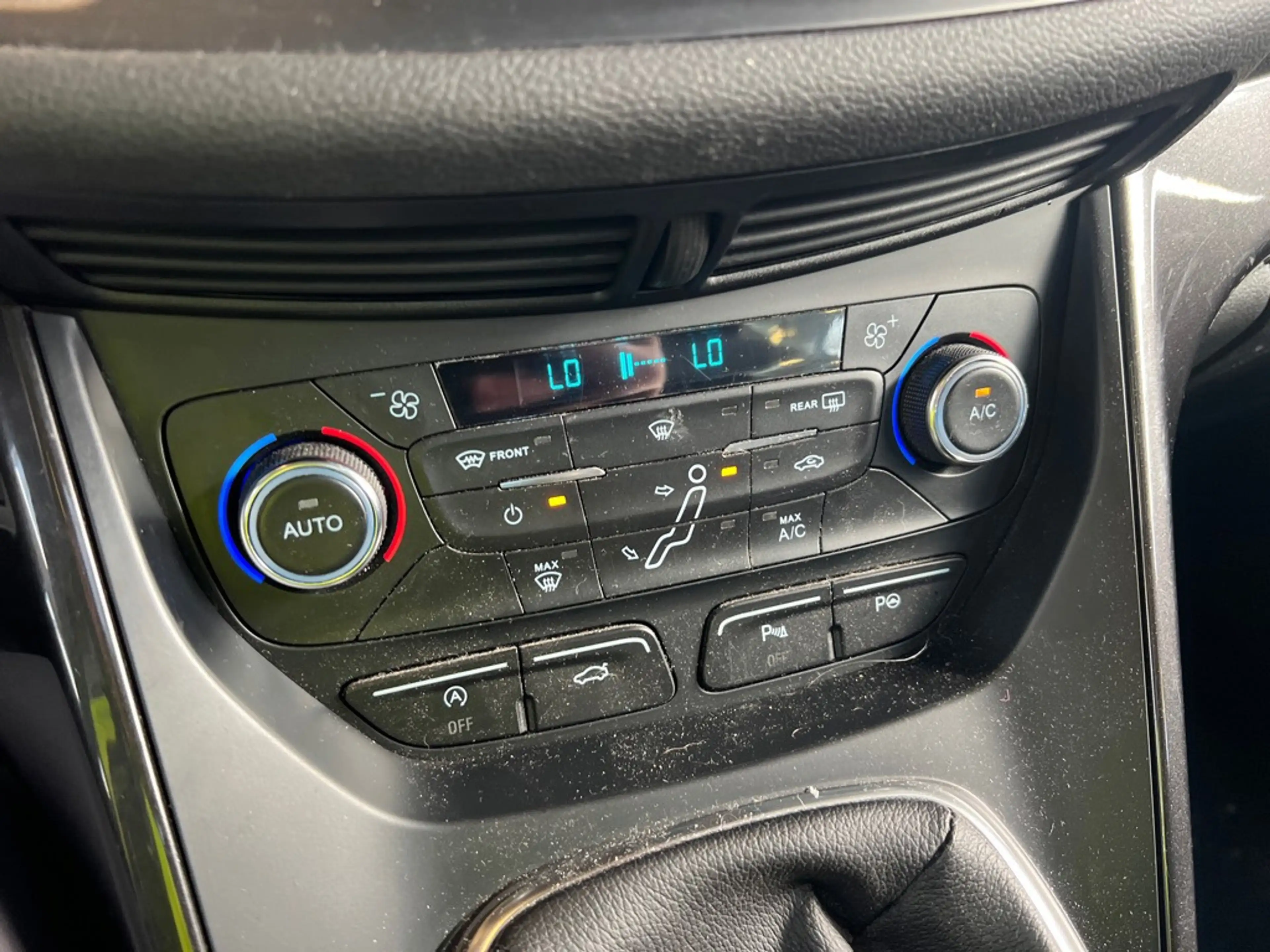 Ford C-Max 1.0 Titanium|PANO|6BAK|CAMERA|NAVI|CRUISE|AIRCO| — photo 17