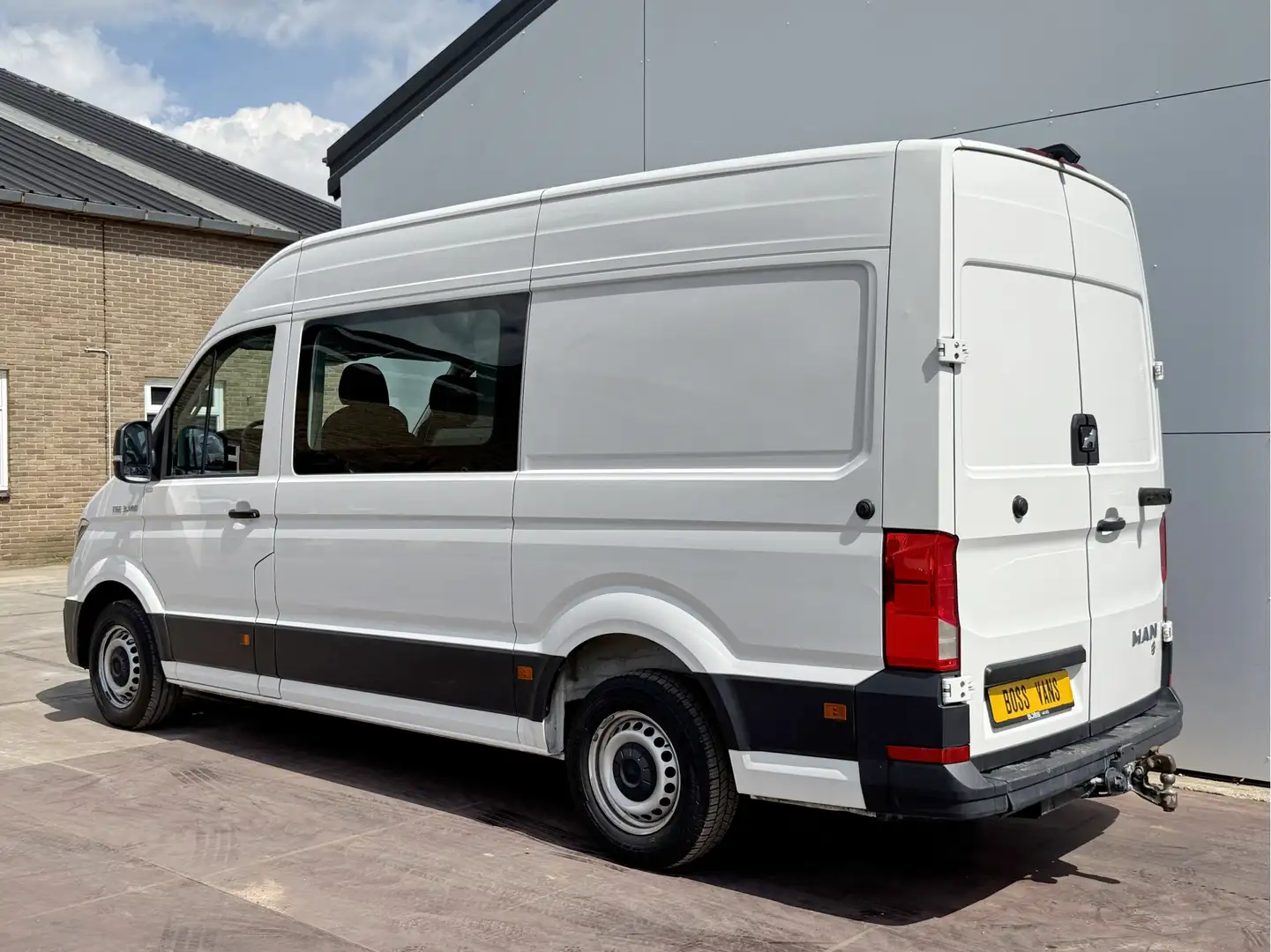 MAN TGE 3.140 2.0 TDI L3H3 Dubbele Cabine 7 Stoelen Airco Beyaz - 2