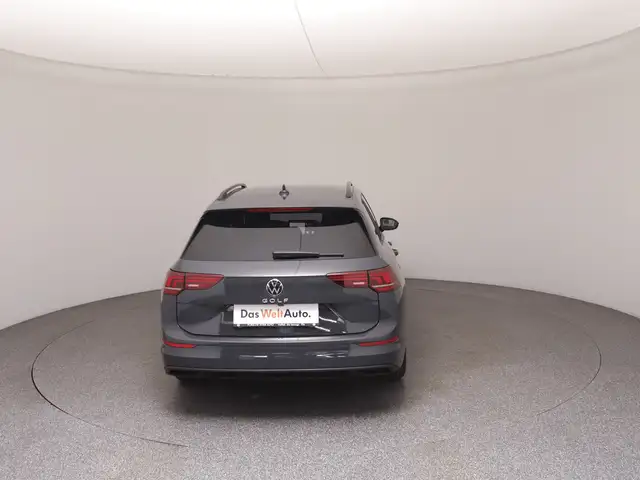 Volkswagen Golf view 6