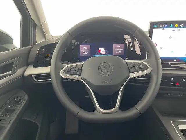 Volkswagen Golf view 12