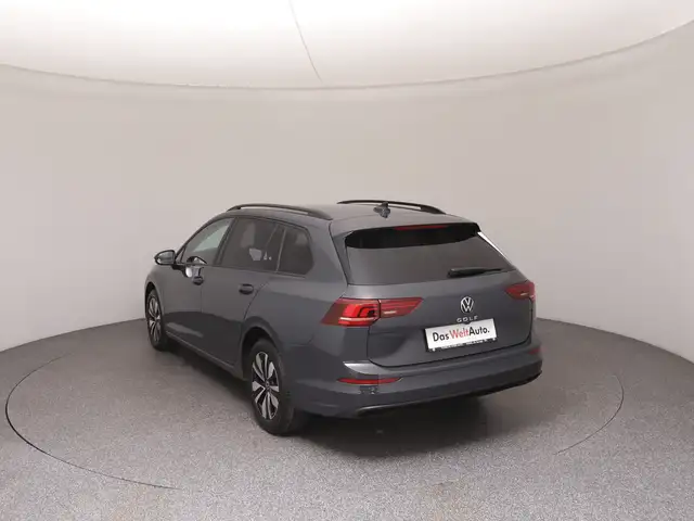 Volkswagen Golf view 5