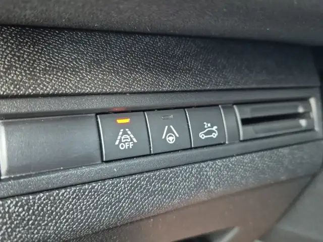 Peugeot 3008 view 19