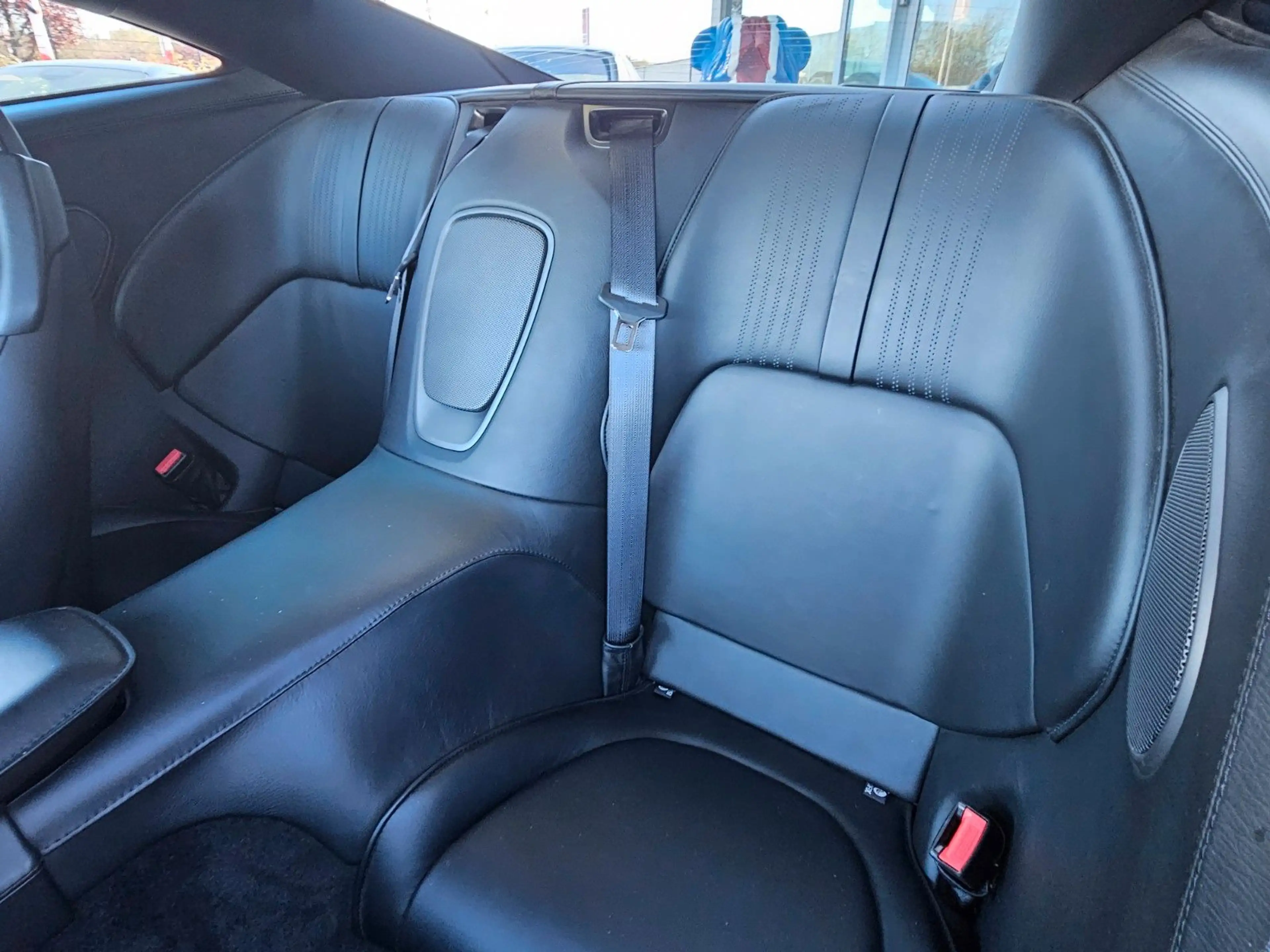 Aston Martin DB11 4.0 V8 -Scheckheft -Deutsches Fzg. — photo 13
