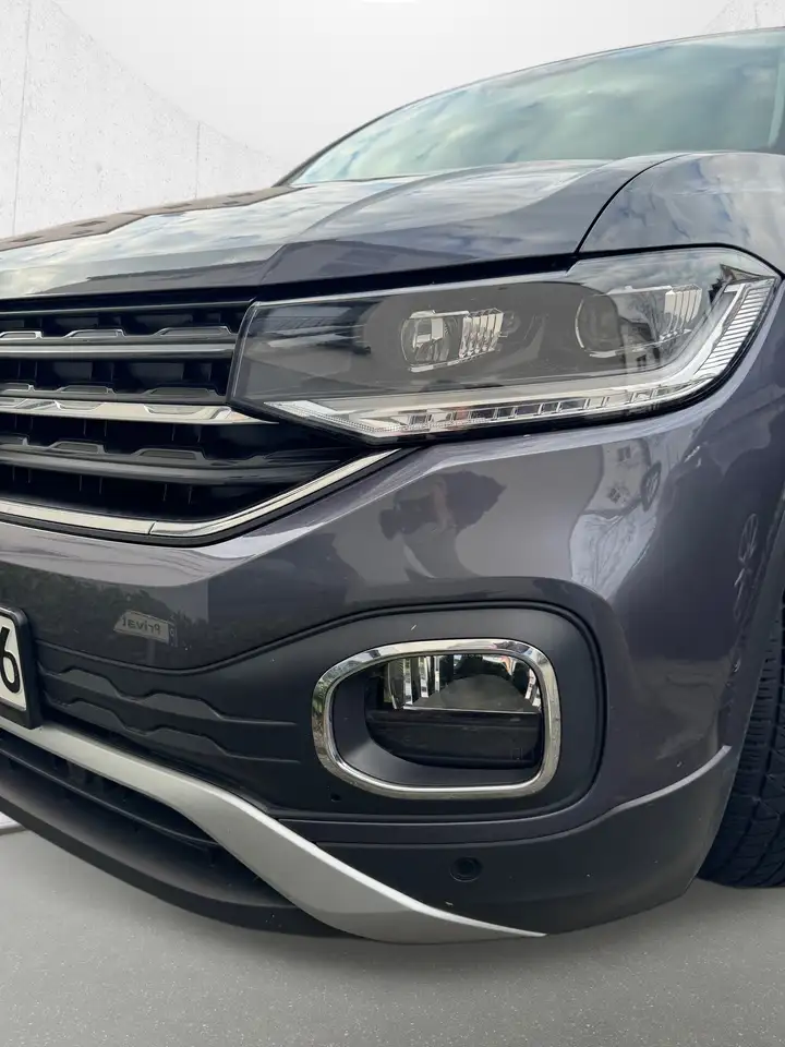 Volkswagen T-Cross Active AHK Rear View DAB Navi ACC Park Assist 11