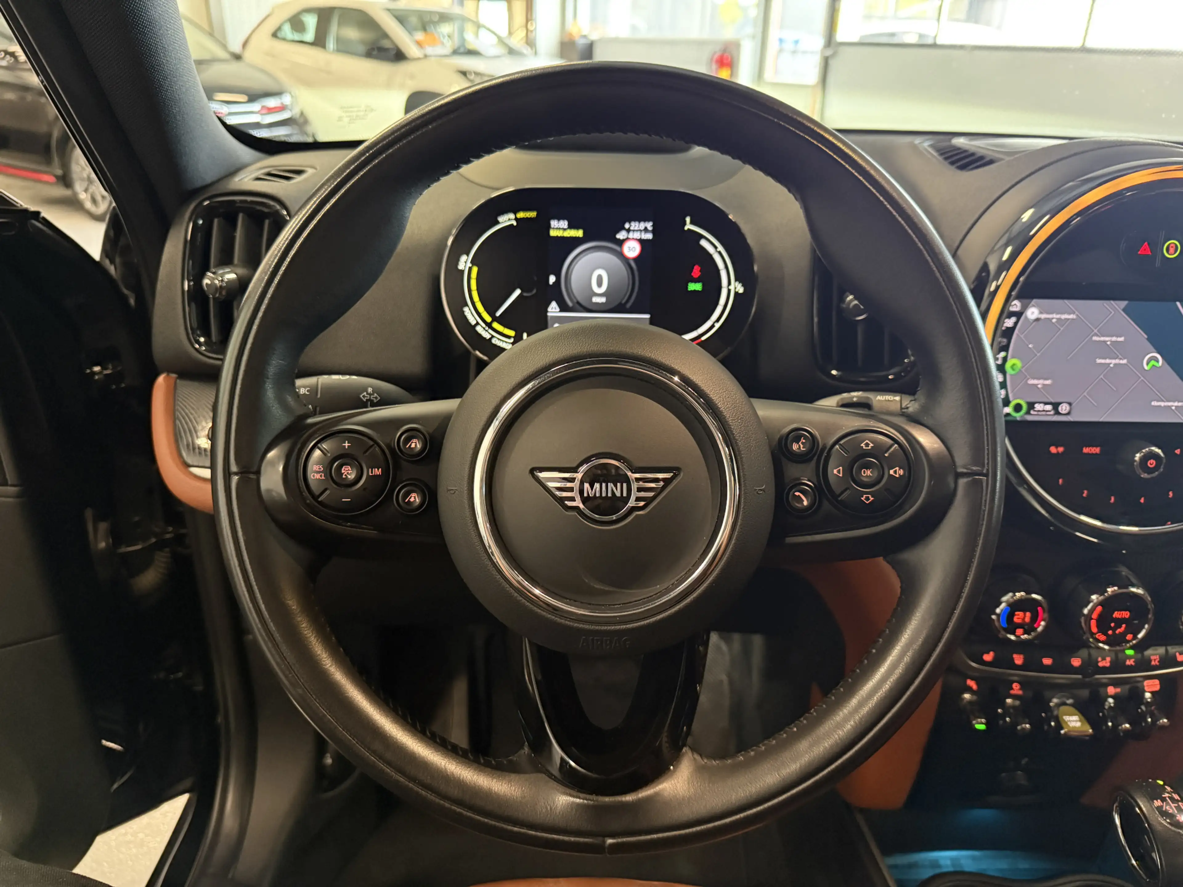 MINI Cooper SE Countryman 1.5 ALL4 Chili Pano/Leder/H&K/Camera — photo 11