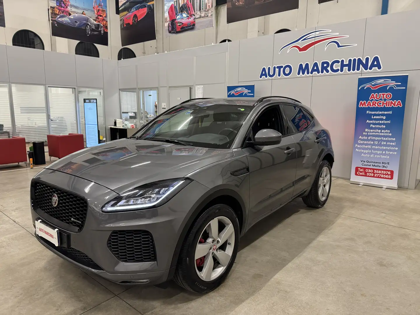 Jaguar E-Pace 2.0 i4 R-Dynamic S awd Gris - 1