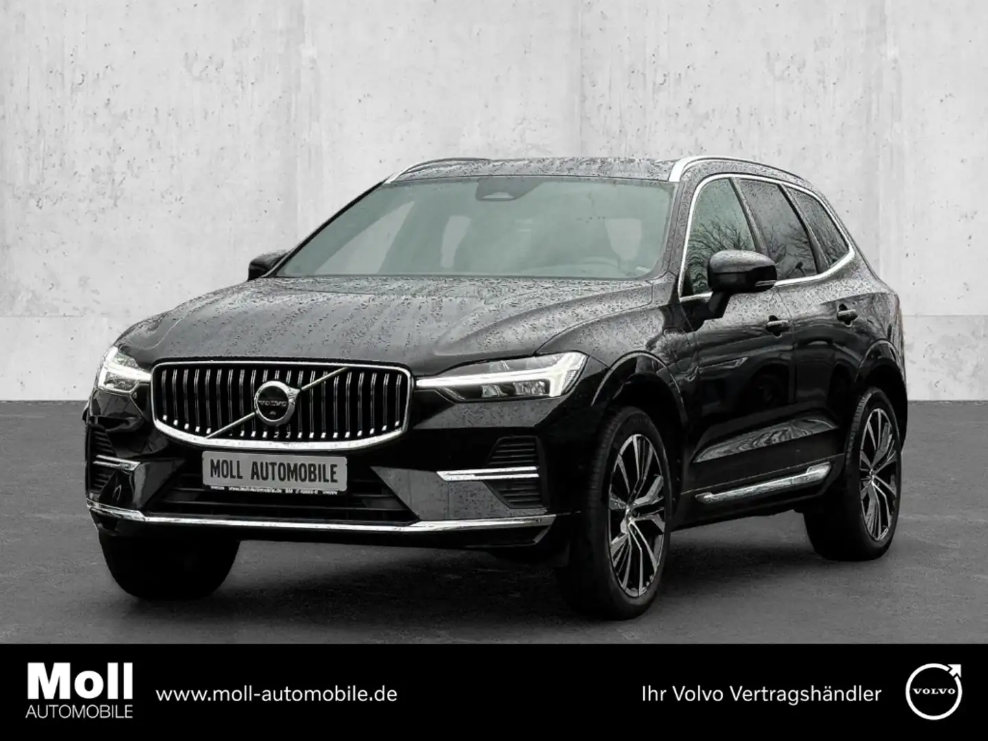 Volvo XC60 Plus Bright Recharge Plug-In Hybrid AWD T6 Twin En Schwarz - 1
