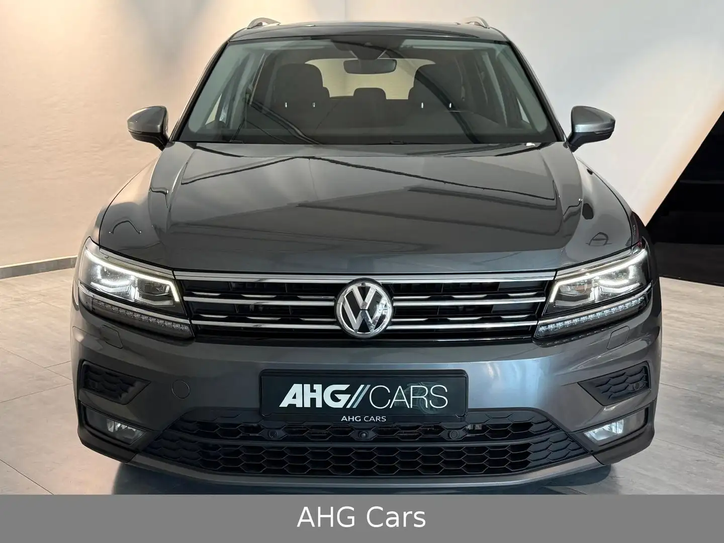 Volkswagen Tiguan Allspace 2.0 TDI DSG*LED*R-CAMAR*P-DACH* Grigio - 1