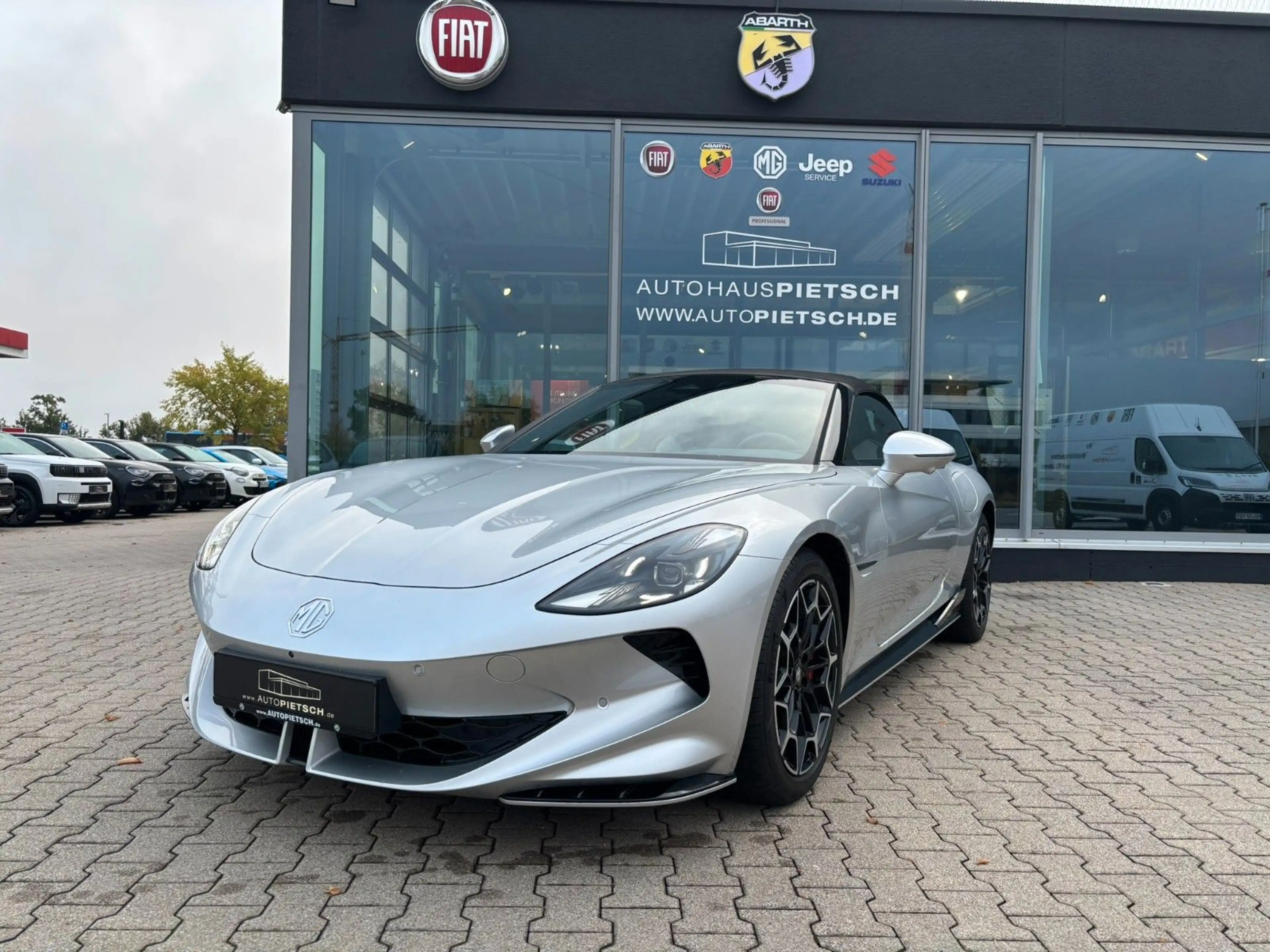 MG Cyberster *Cabrio*77kWh *KERAMIKVERSIEGELUNG*