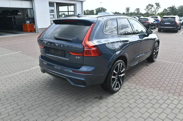 Volvo XC60 view 7