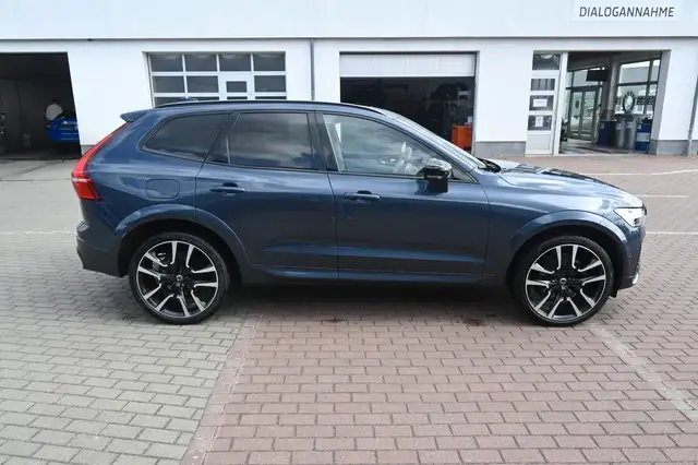 Volvo XC60 view 6