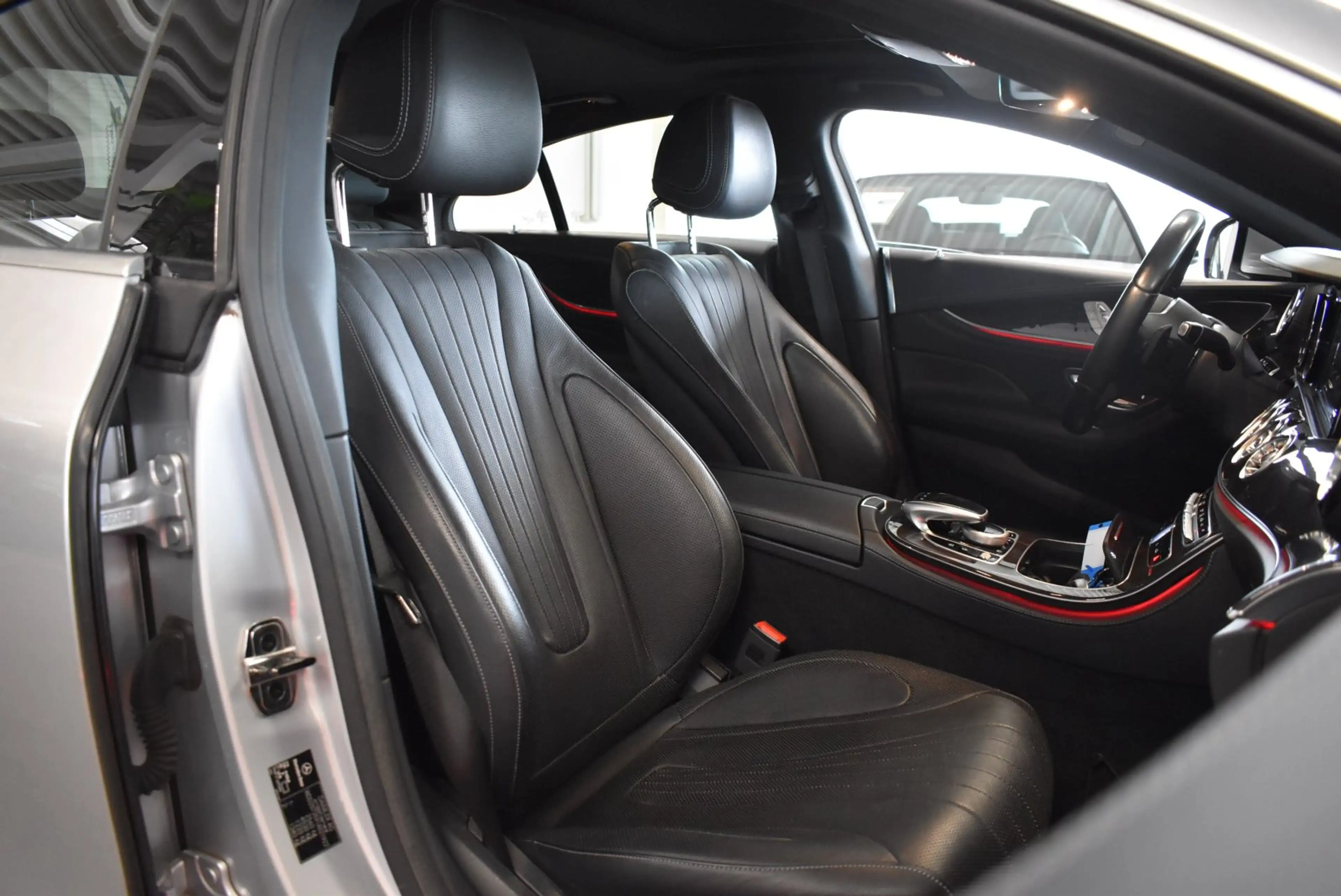 Mercedes-Benz CLS 450 4Matic Standheizung Multibeam Airmatic — photo 10