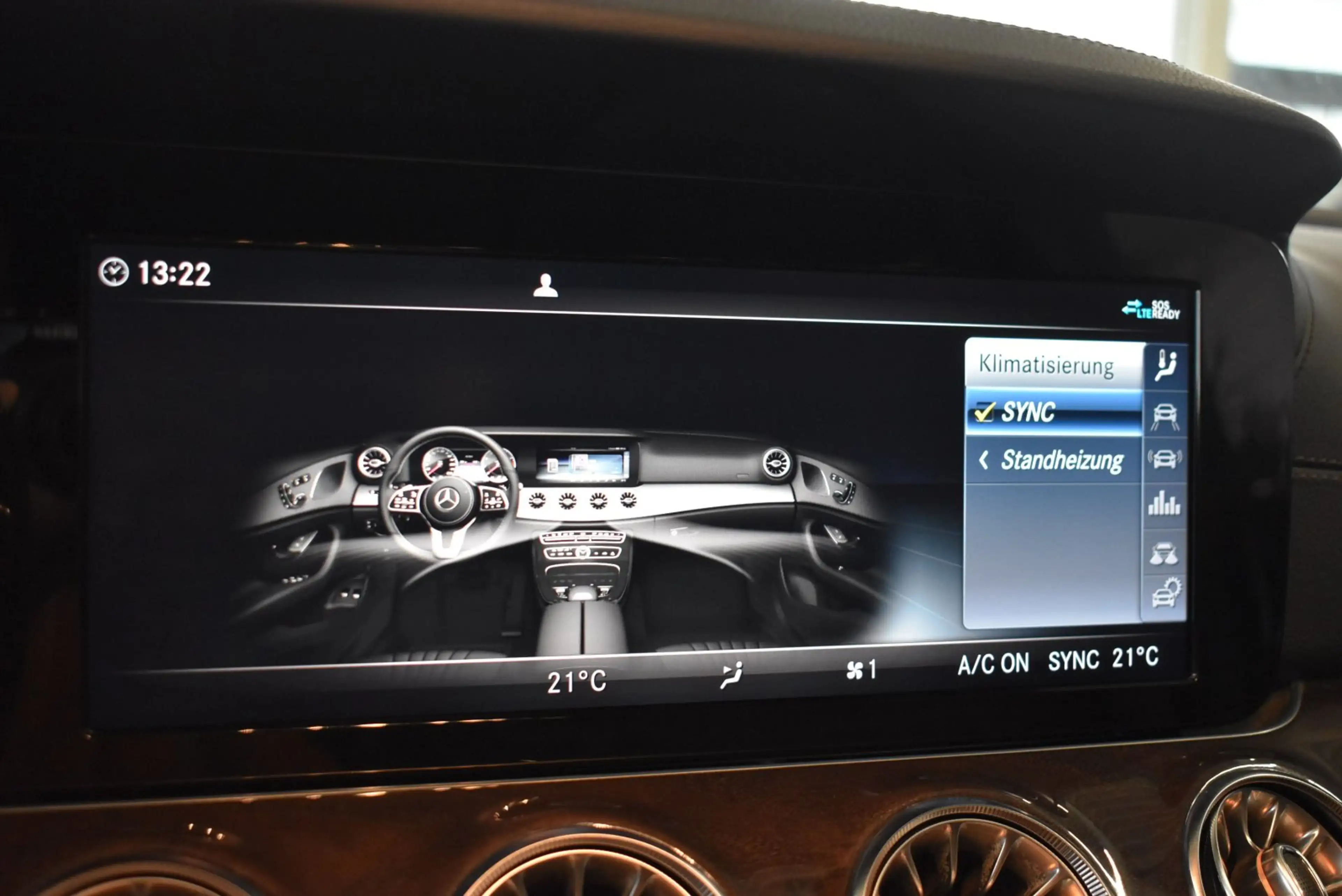 Mercedes-Benz CLS 450 4Matic Standheizung Multibeam Airmatic — photo 14