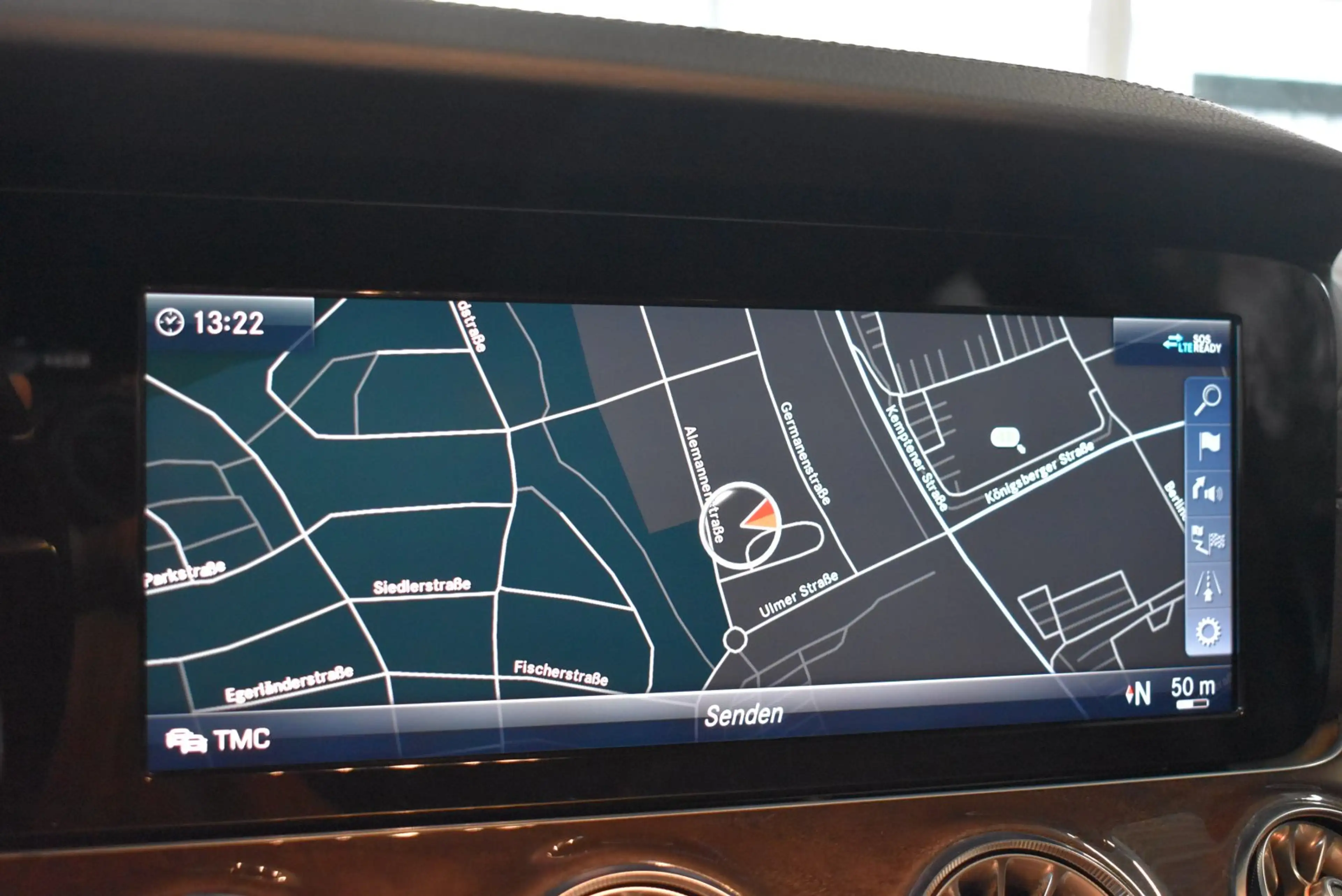 Mercedes-Benz CLS 450 4Matic Standheizung Multibeam Airmatic — photo 12